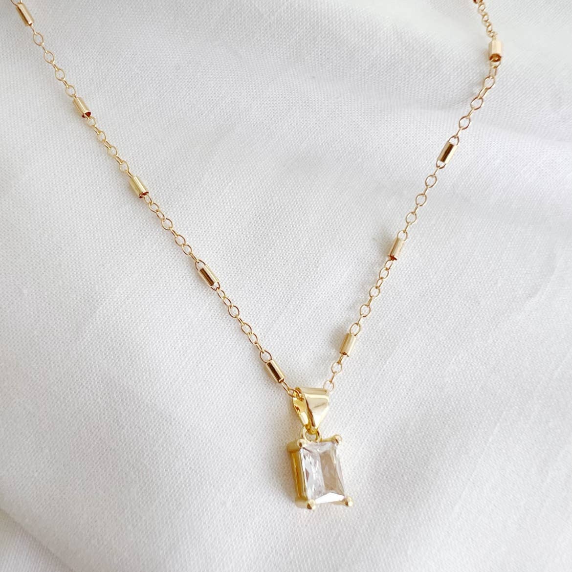 Goldie Clear Pendant Necklace