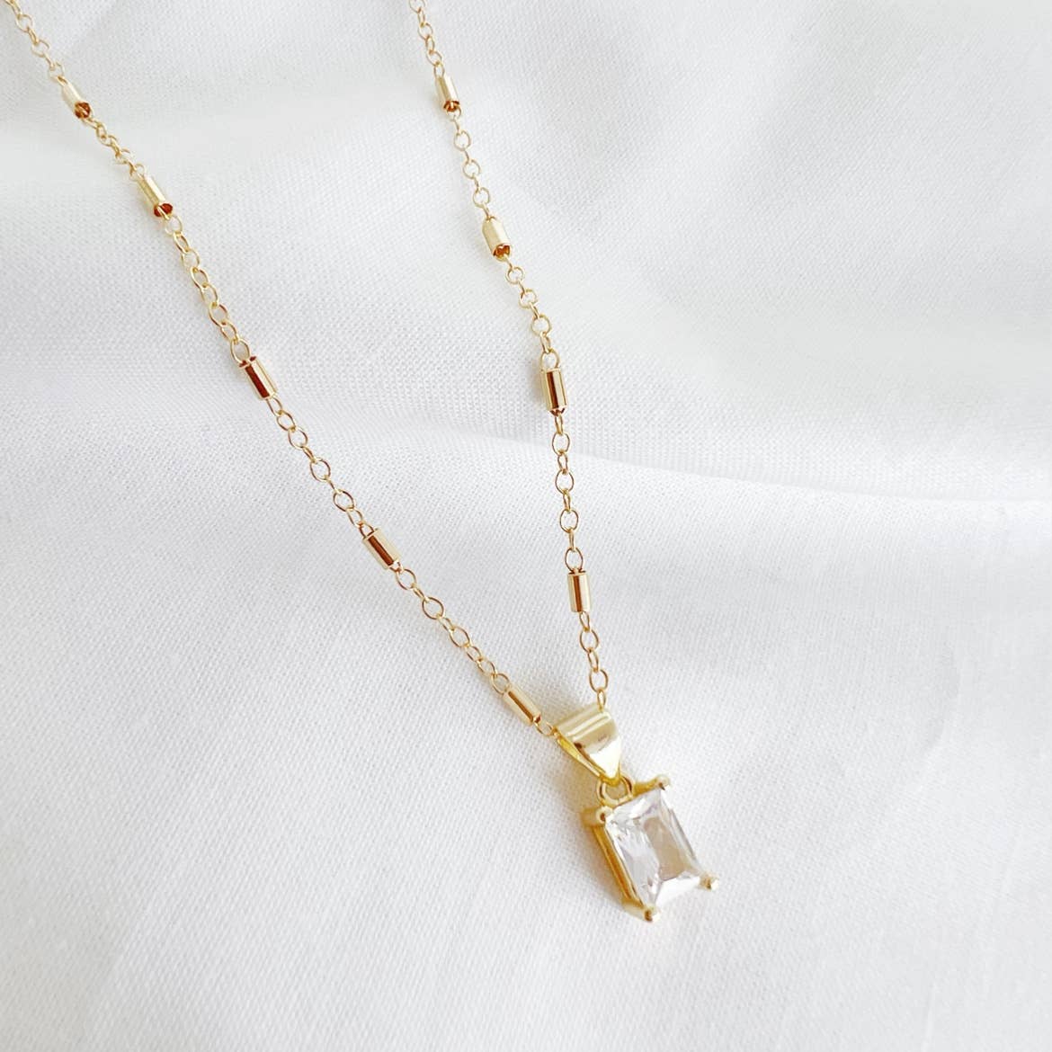 Goldie Clear Pendant Necklace